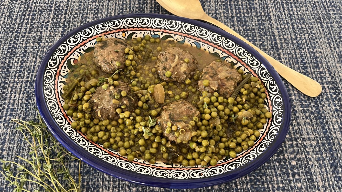 קציצות עם אפונה וסלרי